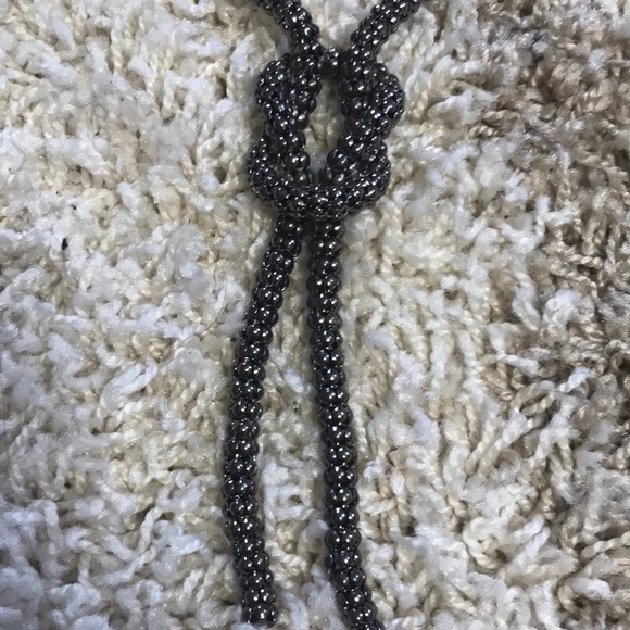 Statement Rope knot necklace - Picture 6 of 6
